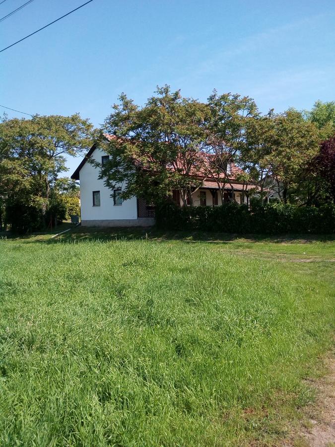 Kiad-lak apartmanok Abádszalók Bagian luar foto